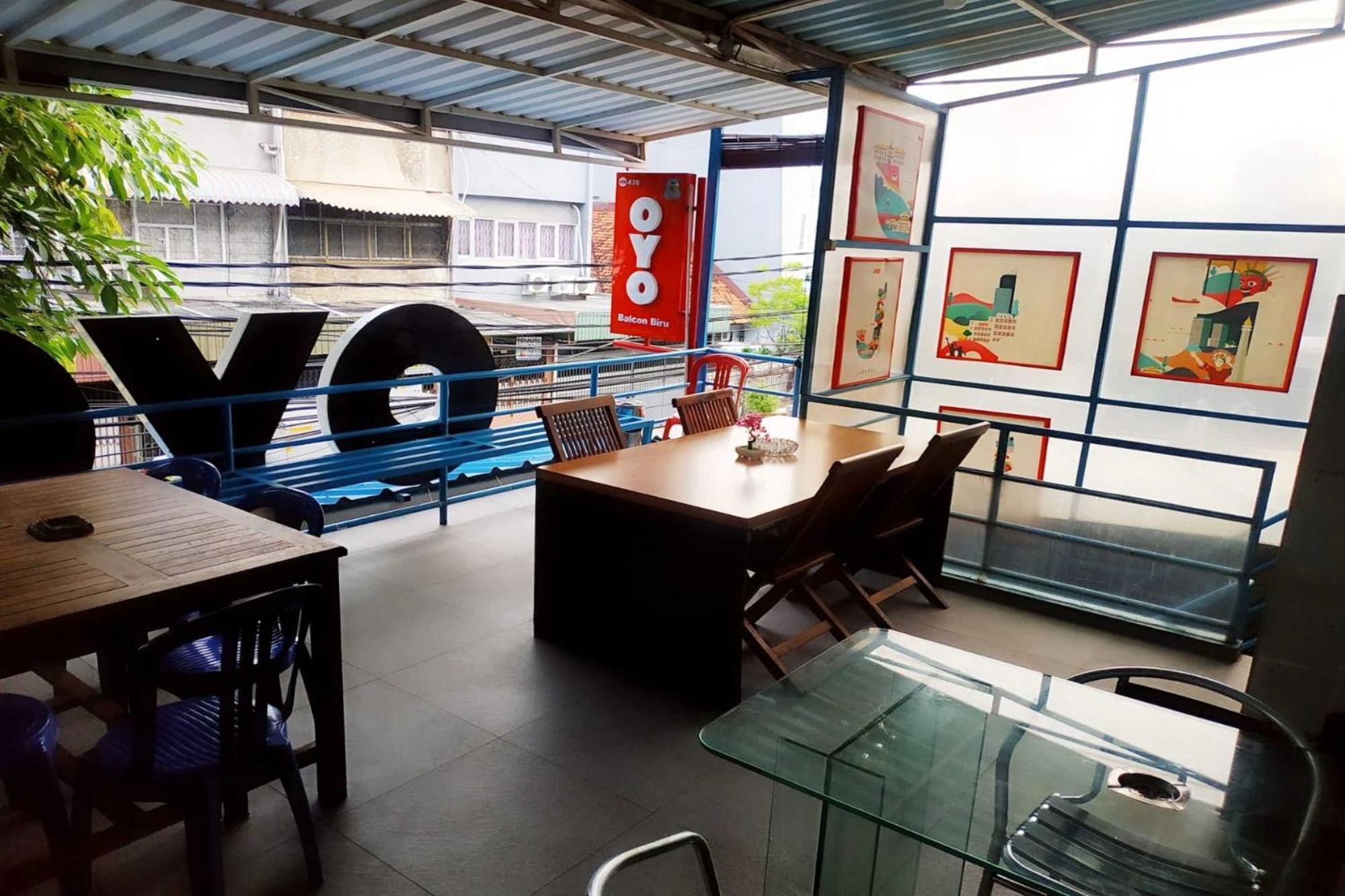 Oyo 478 Balcon Biru Hotel Jakarta Buitenkant foto